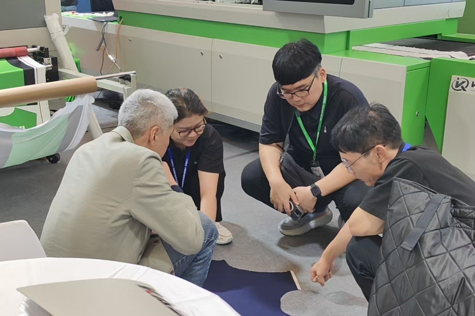图片30 图片30